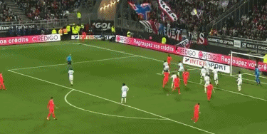 吕迪格：伤缺这段时间我身心得到放松；居莱尔的天赋无需多说（吕迪格：伤停期身心放松，居莱尔天赋毋庸置疑）