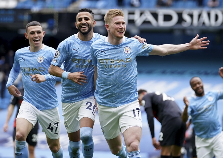 瓦拉内：去皇马前齐达内亲自给我打了电话；穆里尼奥很有魅力（瓦拉内回忆：加盟皇马前接到齐达内亲电，称穆里尼奥极具魅力）