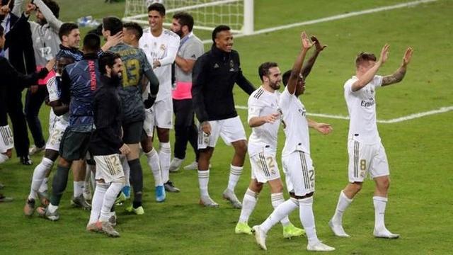 图片报：一些拜仁球星认为帕利尼亚不足以胜任拜仁的要求（《图片报》：部分拜仁球员质疑帕利尼亚能否达到拜仁标准）