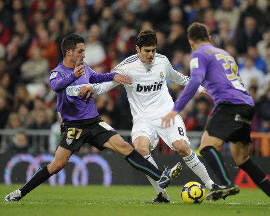 老佛爷祝贺克罗斯获德国骑士十字勋章：曾拥有过你是一种荣幸（老佛爷恭贺克罗斯荣膺德国骑士十字勋章：拥有你，我们何其有幸）