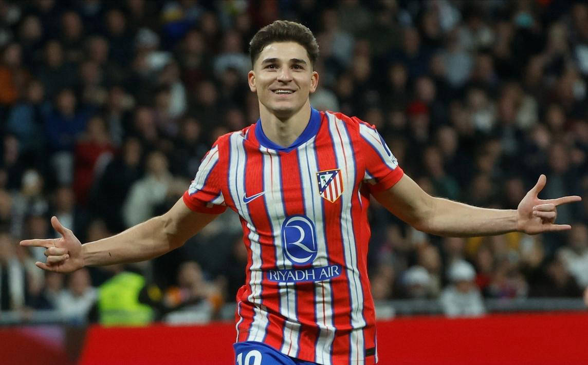 意甲媒体热议：希门尼斯经纪人表示希门尼斯从未想过离开米兰，他会留在球队（意媒聚焦：经纪人否认离队传闻，希门尼斯将留守米兰）