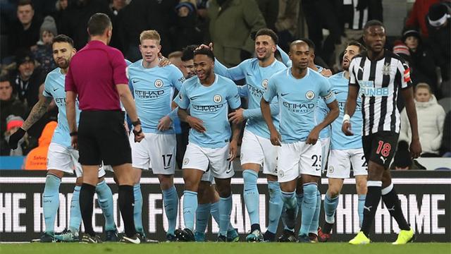 TA：阿森纳未积极推动冬窗出售球员；预计明夏将买断因卡皮耶（TA：阿森纳冬窗不主动清洗球员，明夏或敲定因卡皮耶买断）