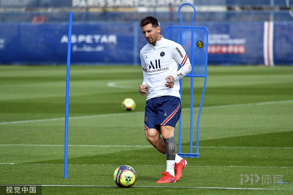 阿西尼翁：孔帕尼能让球员愿意闭着眼睛跟随他上场拼战（阿西尼翁：孔帕尼让球员愿意毫不犹豫地跟他上场拼搏）